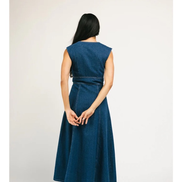 Molly Button Dress in Blue - Picture 2 of 6